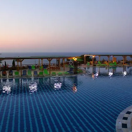 Отель Aqua Sun Village 3*