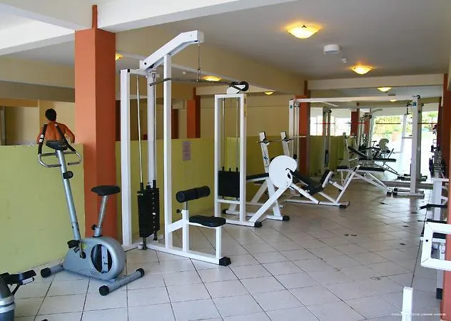 Hotel Aqua Sun Village 3*