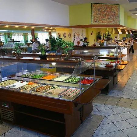 Aqua Sun Village 3*