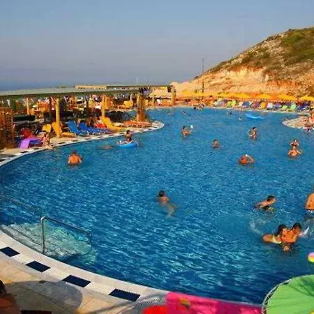 Hotel Aqua Sun Village