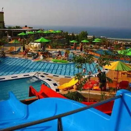 Aqua Sun Village Hotel Hersonissos (Crete)
